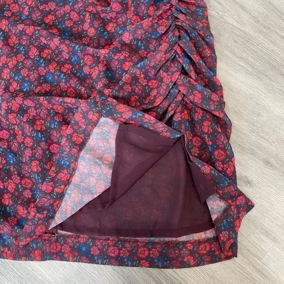 Mango Suit Draped Red Floral Print Mini Skirt w/ Slit - Picture 5 of 7